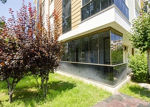 شقة 1 + 1 مع أثاث في منطقة هورما كونيالتي