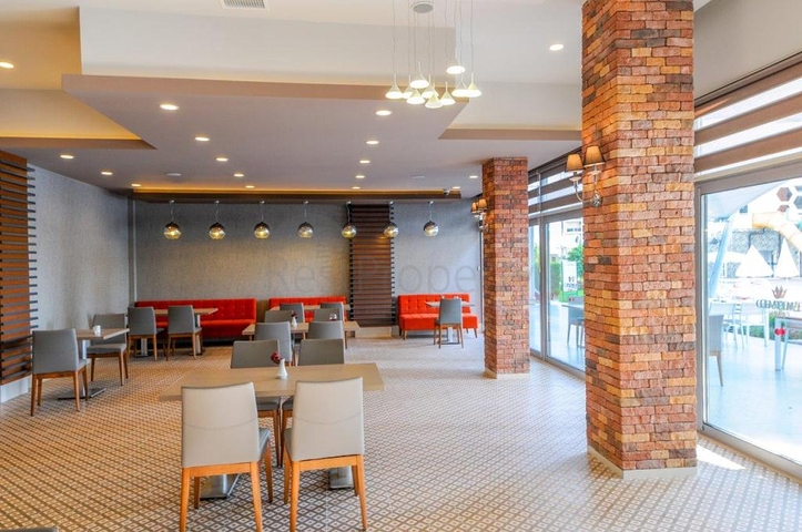 دوبلكس فاخرة -ضمن مجمع 5 نجوم - في افسلار / الانيا 