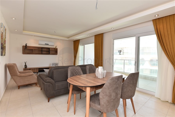 دوبلكس فاخرة -ضمن مجمع 5 نجوم - في افسلار / الانيا 