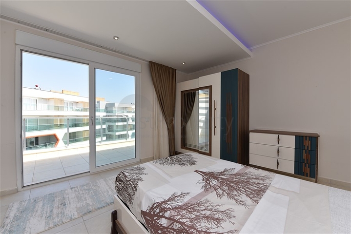 دوبلكس فاخرة -ضمن مجمع 5 نجوم - في افسلار / الانيا 