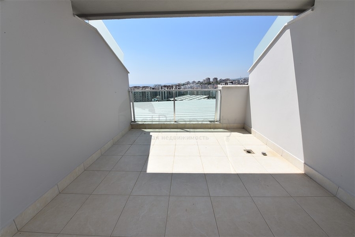 دوبلكس فاخرة -ضمن مجمع 5 نجوم - في افسلار / الانيا 