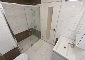 دوبلكس فاخرة -ضمن مجمع 5 نجوم - في افسلار / الانيا 