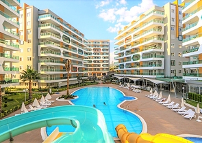 دوبلكس فاخرة -ضمن مجمع 5 نجوم - في افسلار / الانيا 