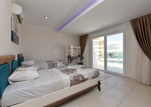 دوبلكس فاخرة -ضمن مجمع 5 نجوم - في افسلار / الانيا 