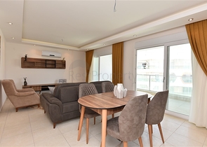 دوبلكس فاخرة -ضمن مجمع 5 نجوم - في افسلار / الانيا 