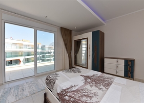 دوبلكس فاخرة -ضمن مجمع 5 نجوم - في افسلار / الانيا 