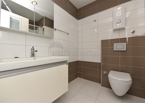 دوبلكس فاخرة -ضمن مجمع 5 نجوم - في افسلار / الانيا 