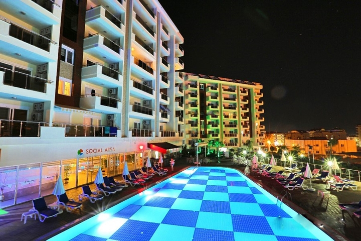 مجمع بخدمات فاخرة - شقة مفروشة غرفتين صالة - افسلار / الانيا 