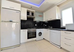 مجمع بخدمات فاخرة - شقة مفروشة غرفتين صالة - افسلار / الانيا 