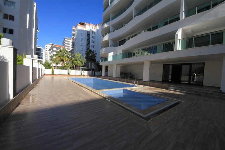 اطلالة بحر - طابق مرتفع - شقة غرفة وصالة ضمن مجمع - مهموتلار / الانيا 