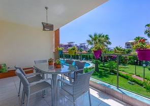 مجمع عائلي يضم كافة الخدمات -شقة فاخرة 2 غرفة وصالة - ضمن منطقة اوبا الراقية / الانيا 