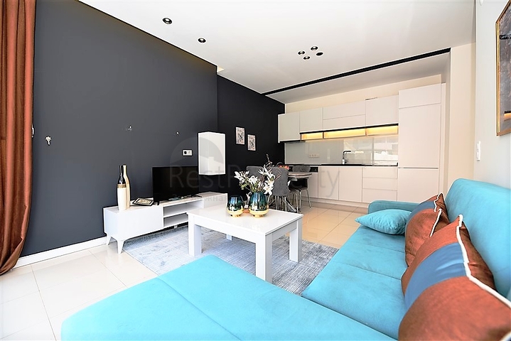 قريبة من البحر - شقة مفروشة من تصميم 1+1 - في منطقة اوبا / الانيا 