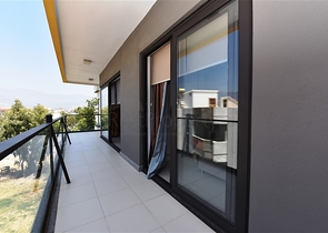 قريبة من البحر - شقة مفروشة من تصميم 1+1 - في منطقة اوبا / الانيا 