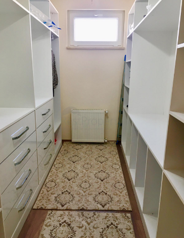 فيلا منفصلة 5 + 1 مع أثاث في مجمع في Döshemealti