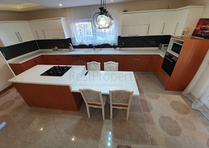 فيلا منفصلة 5 + 1 مع أثاث في مجمع في Döshemealti