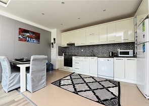 مجمع فاخر - شقة مفروشة من تصميم 1+2 غرفتين وصالة - مهموتلار / الانيا 