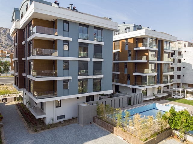 شقة 2 + 1 مع اثاث في ليمان كونيالتي