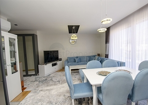 شقة 2 + 1 مع اثاث في ليمان كونيالتي