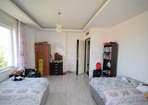 فيلا منفصلة 5 + 1 مع مسبح في Altynkol Dosemealti