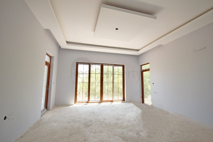 فيلا 4 + 1 مع ارض في  Dosemealti