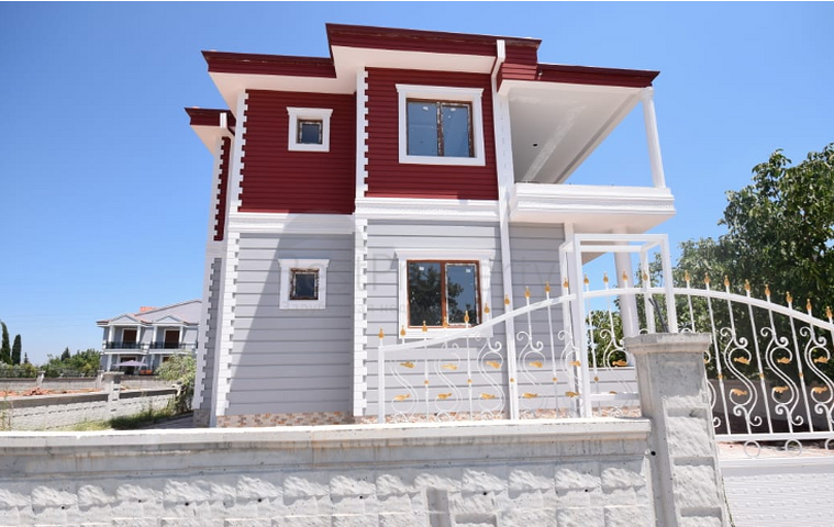 فيلا 4 + 1 مع ارض في  Dosemealti