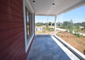 فيلا 4 + 1 مع ارض في  Dosemealti