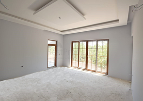 فيلا 4 + 1 مع ارض في  Dosemealti