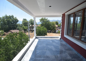 فيلا 4 + 1 مع ارض في  Dosemealti