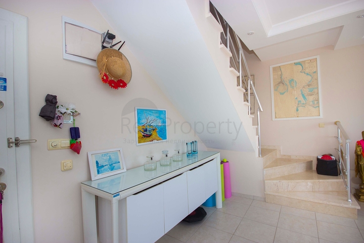 اطلالة بحر - دوبلكس مفروشة - 2 غرفة وصالة -منطقة جيكجلي / الانيا 