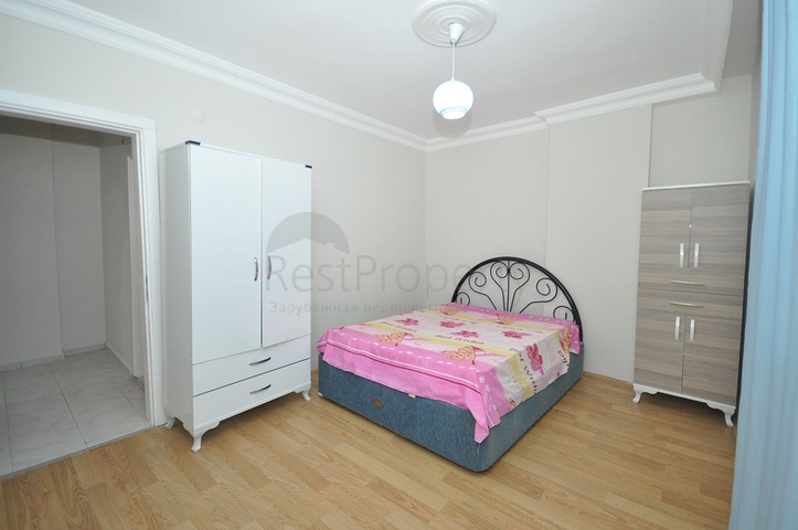 سعر منافس - شقة عائلية 2 غرفة وصالة - مطبخ منفصل - في منطقة مهموتلار / الانيا 