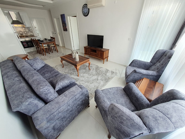 اطلالة بحر - طابق مرتفع -شقة غرفة وصالة ضمن مجمع سكني حديث / مهموتلار / الانيا 