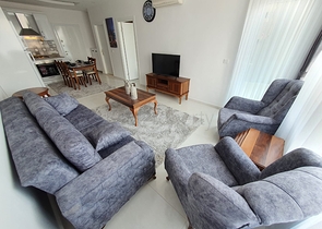 اطلالة بحر - طابق مرتفع -شقة غرفة وصالة ضمن مجمع سكني حديث / مهموتلار / الانيا 