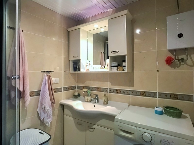 شقة غرفتين وصالة مفروشة - في منطقة اوبا الراقية/ الانيا 