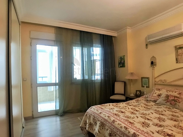 شقة غرفتين وصالة مفروشة - في منطقة اوبا الراقية/ الانيا 