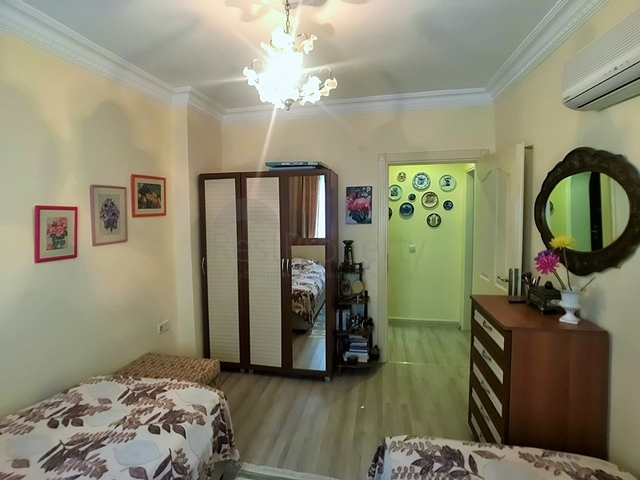 شقة غرفتين وصالة مفروشة - في منطقة اوبا الراقية/ الانيا 