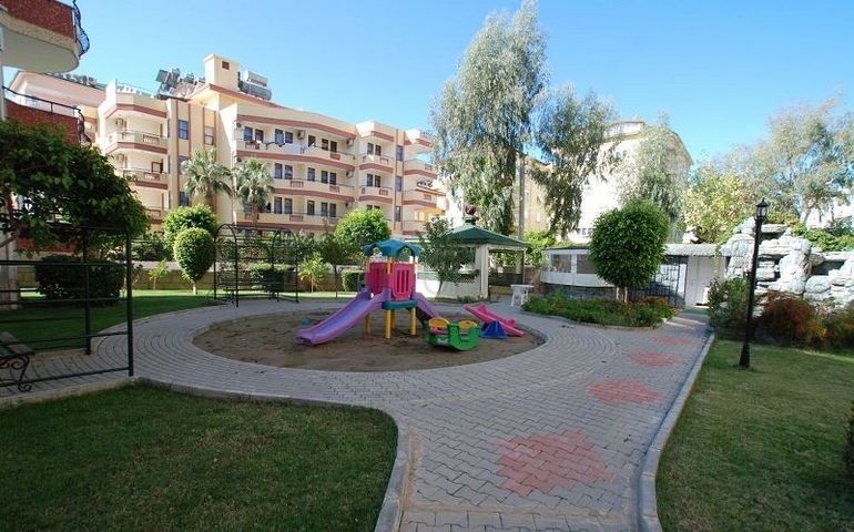 شقة غرفتين وصالة مفروشة - في منطقة اوبا الراقية/ الانيا 