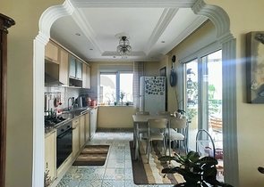 شقة غرفتين وصالة مفروشة - في منطقة اوبا الراقية/ الانيا 