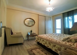 شقة غرفتين وصالة مفروشة - في منطقة اوبا الراقية/ الانيا 