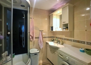 شقة غرفتين وصالة مفروشة - في منطقة اوبا الراقية/ الانيا 