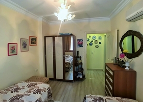 شقة غرفتين وصالة مفروشة - في منطقة اوبا الراقية/ الانيا 