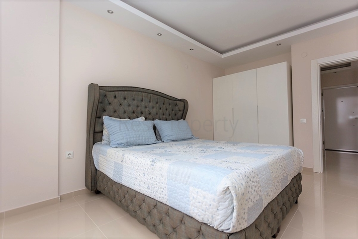 شقة مفروشة ضمن مجمع سكني في منطقة توسمور/ الانيا 