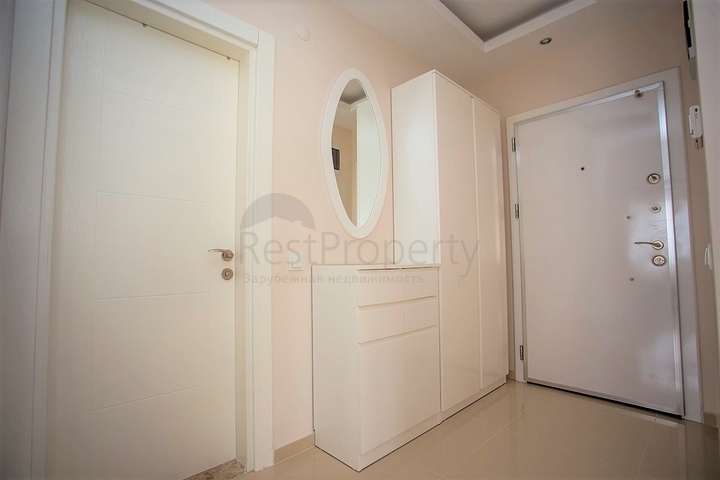 شقة مفروشة ضمن مجمع سكني في منطقة توسمور/ الانيا 