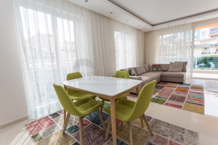 شقة مفروشة ضمن مجمع سكني في منطقة توسمور/ الانيا 