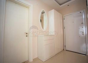 شقة مفروشة ضمن مجمع سكني في منطقة توسمور/ الانيا 