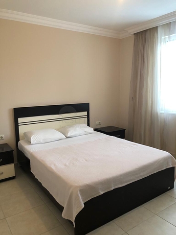 شقة عائلية ضمن مجمع سكني في منطقة توسمور المركزية / الانيا 