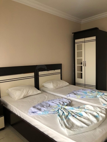 شقة عائلية ضمن مجمع سكني في منطقة توسمور المركزية / الانيا 