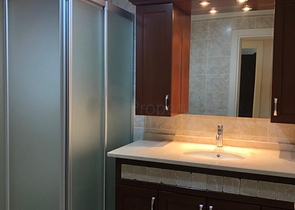 شقة عائلية ضمن مجمع سكني في منطقة توسمور المركزية / الانيا 