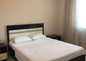 شقة عائلية ضمن مجمع سكني في منطقة توسمور المركزية / الانيا 