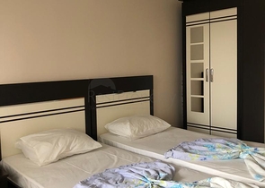 شقة عائلية ضمن مجمع سكني في منطقة توسمور المركزية / الانيا 