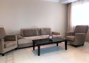 شقة عائلية ضمن مجمع سكني في منطقة توسمور المركزية / الانيا 